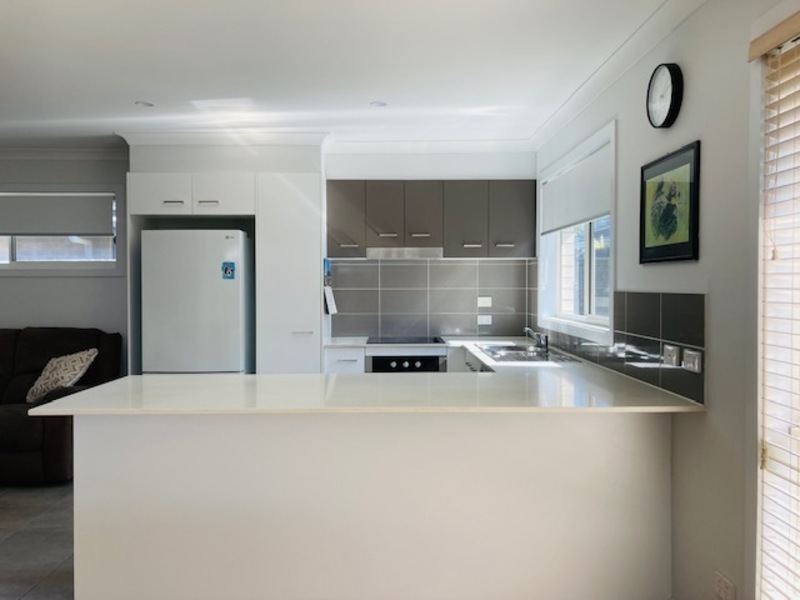 Under Offer 9