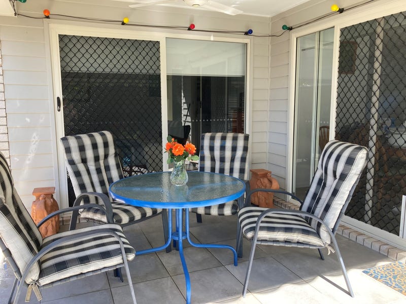 Under Offer 12