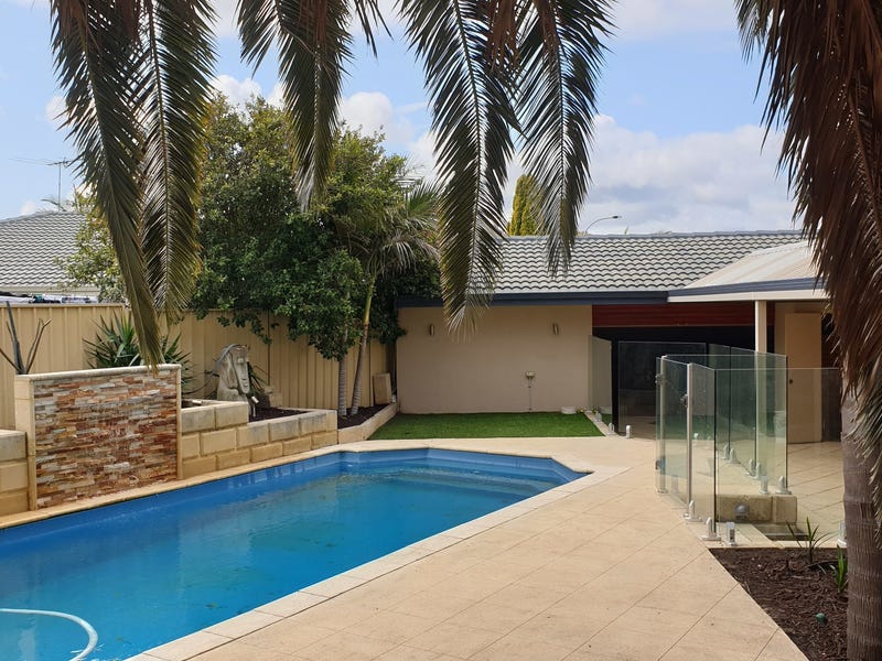 UNDER OFFER!! 4