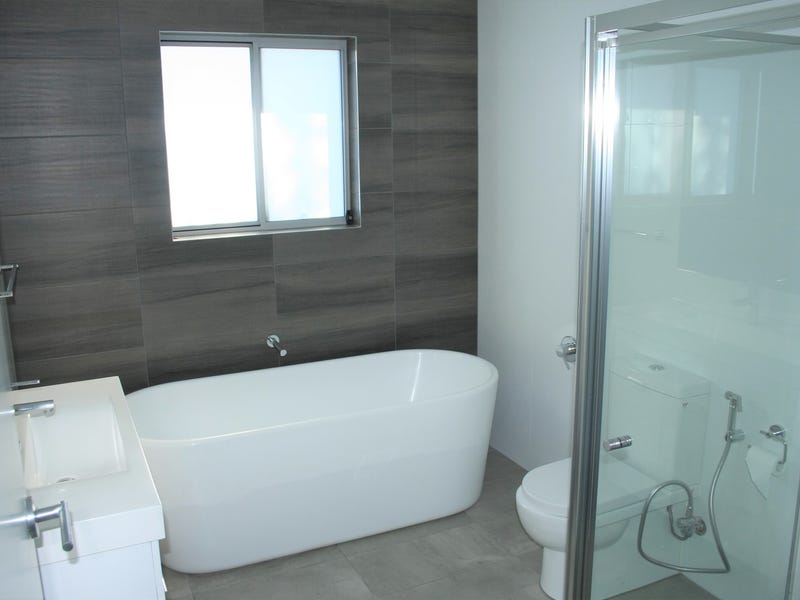 Impressive Quality 5 Bedroom Duplex 7