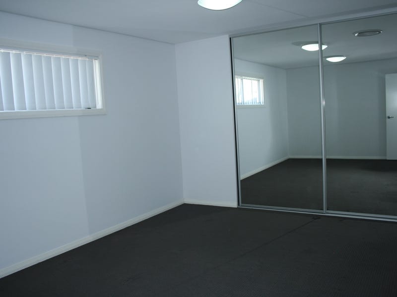 Impressive Quality 5 Bedroom Duplex 10