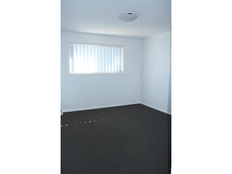 Impressive Quality 5 Bedroom Duplex 13