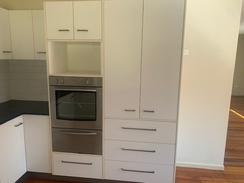 Offers over $549 000 considered 10