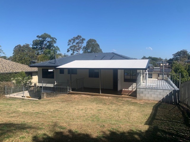 Offers over $549 000 considered 21