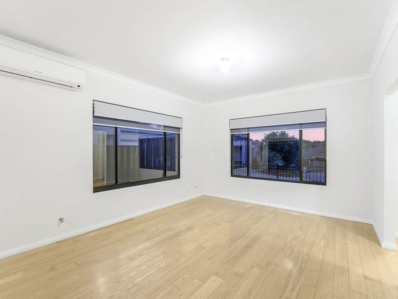 Contemporary Townhouse 6