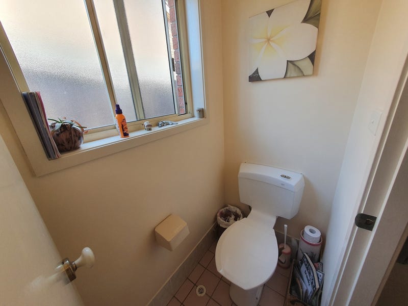 NEW TO MARKET 16