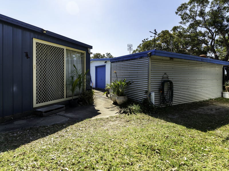 Under Contract 17