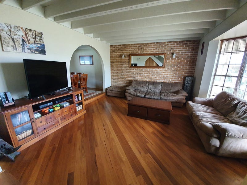Executive Family Home on 1012m2 2