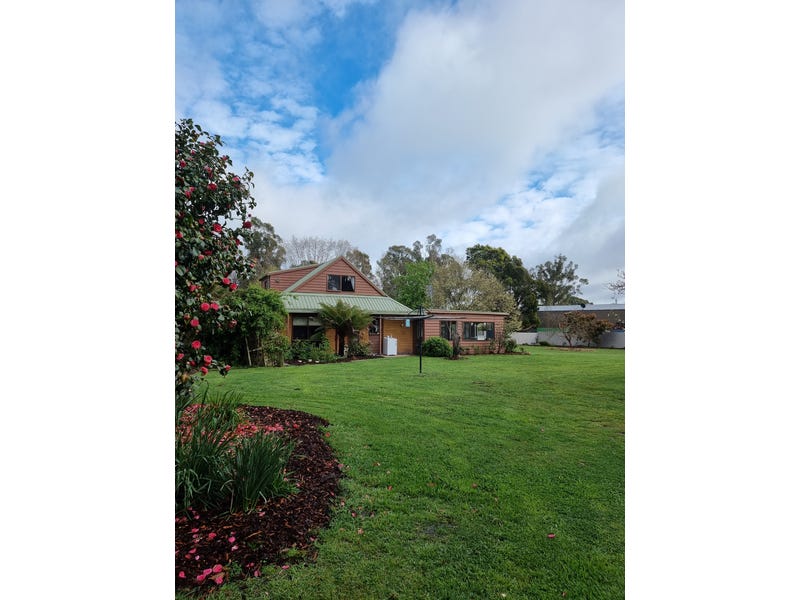 Quality Family home set on 7