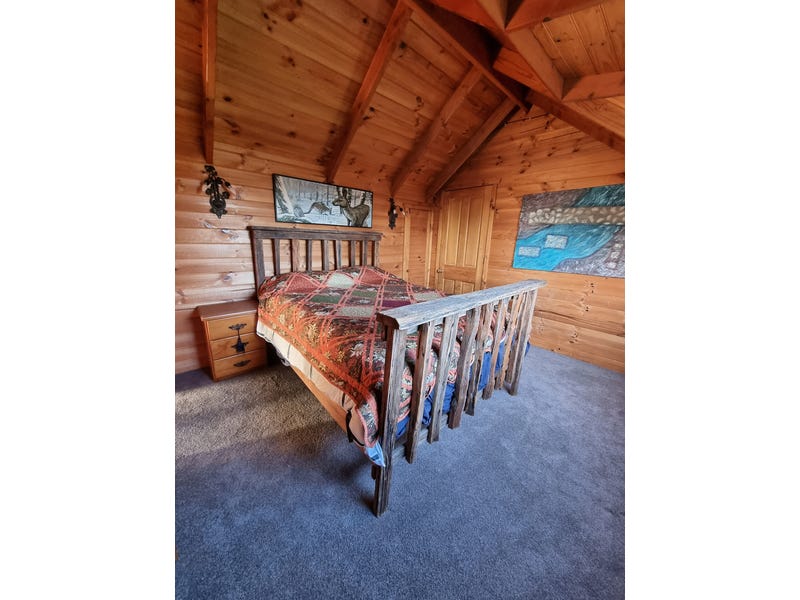 Quality Family home set on 22