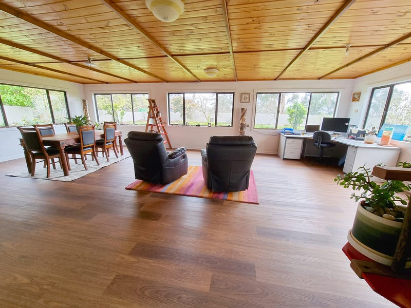 Quality Family home set on 24