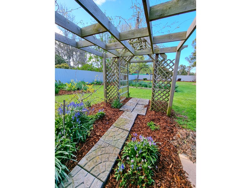 Quality Family home set on 31