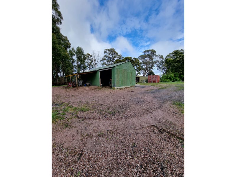 Quality Family home set on 34