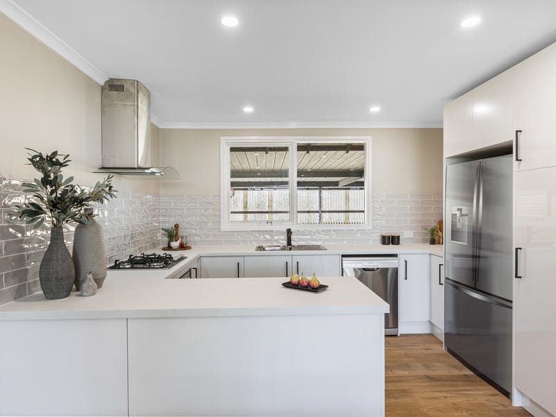 UNDER CONTRACT! 3