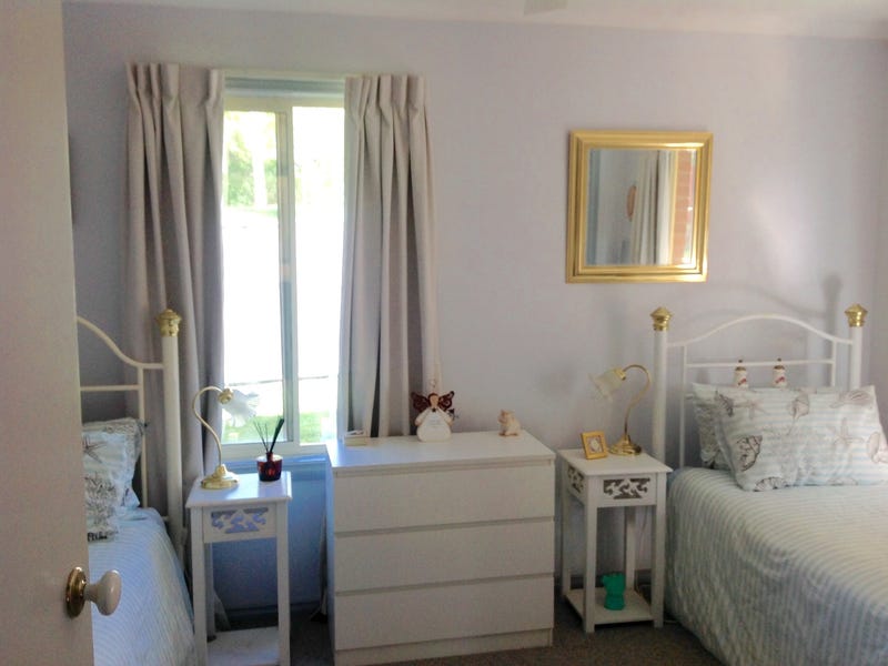 Quiet location and beautifully maintained 8