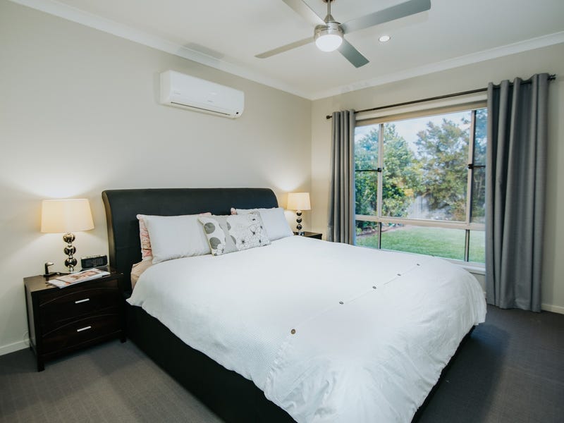 Smart  Modern Family Home 4