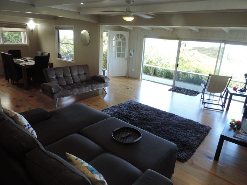 Forever Holiday House 17