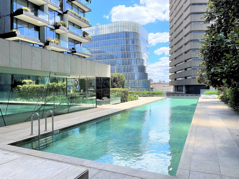 Sub Penthouse – 3 bedrooms, 19