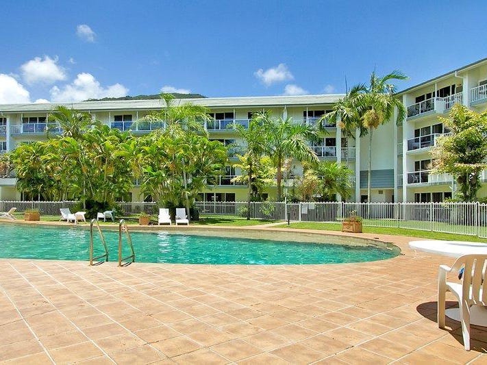 Tropical Resort Top Floor apartment 2