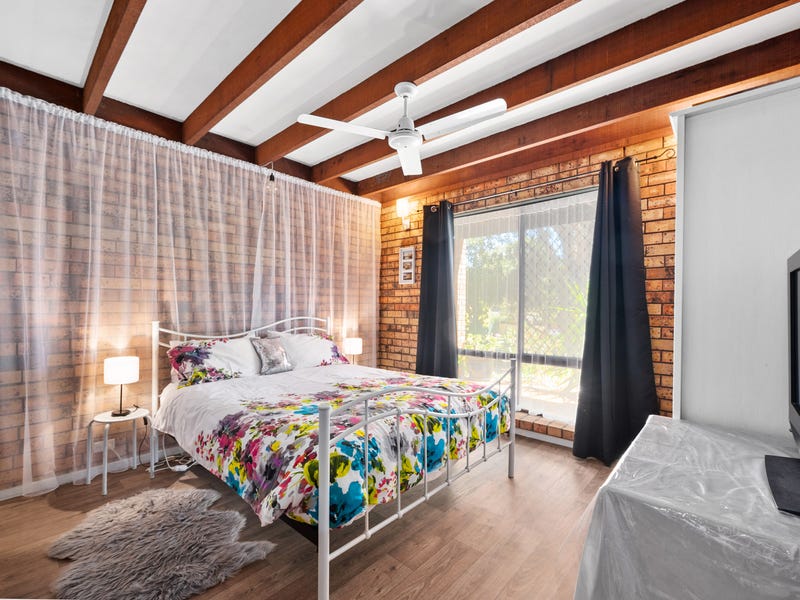 LIFESTYLE  PROPERTY ON 3 11