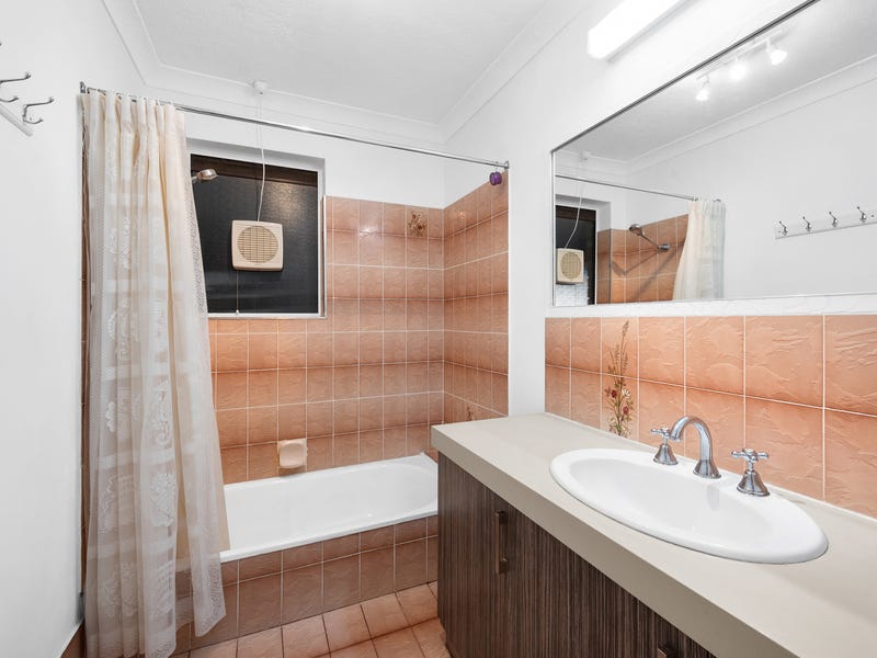LIFESTYLE  PROPERTY ON 3 13