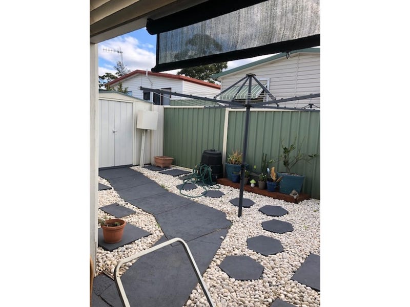 Ready and Waiting Relocatable Home 21
