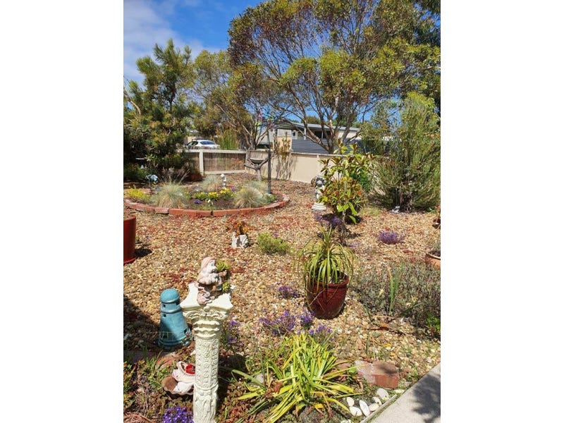 UNDER OFFER    20