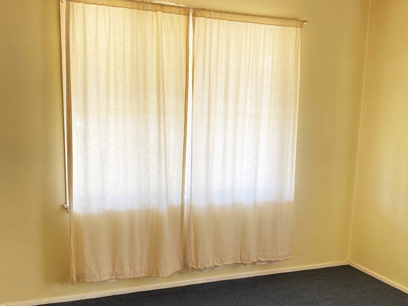 3-BEDROOMS CLOSE TO PUBLIC TRANSPORT 5
