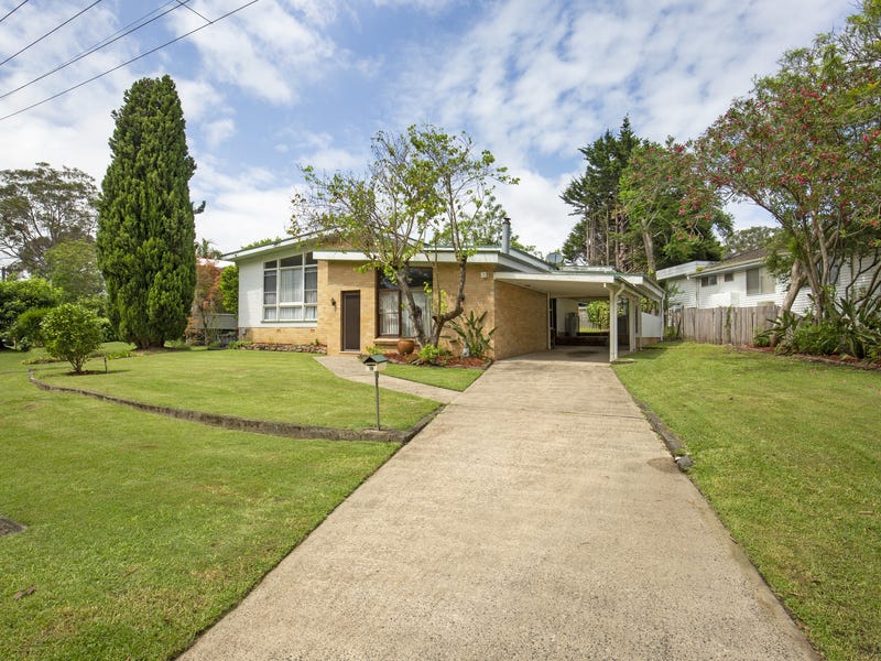 First Time on the Market – Renovators Dream for this Midcentury Modern House