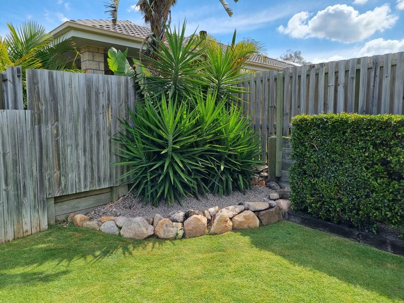 Immaculate 3 Bedroom Home in 6