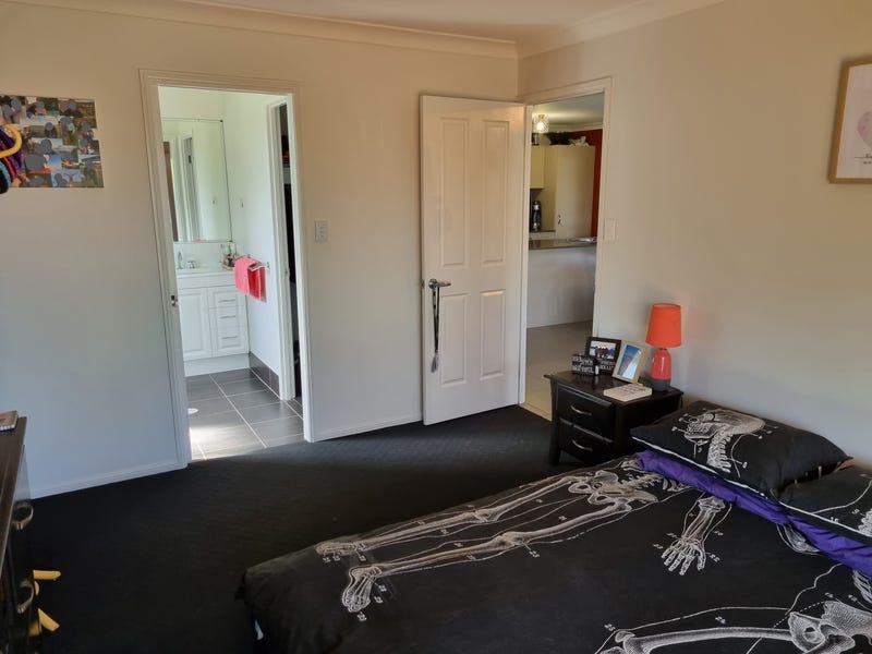 Immaculate 3 Bedroom Home in 23