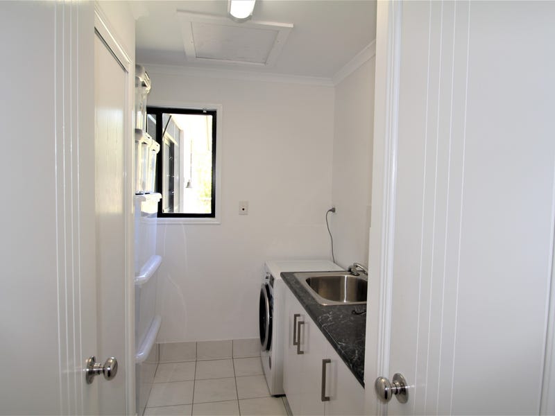 SEASIDE PARADISE –  SOLD! 26