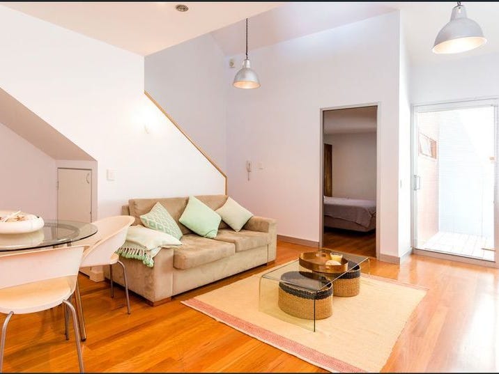 Under contract – Offers 2