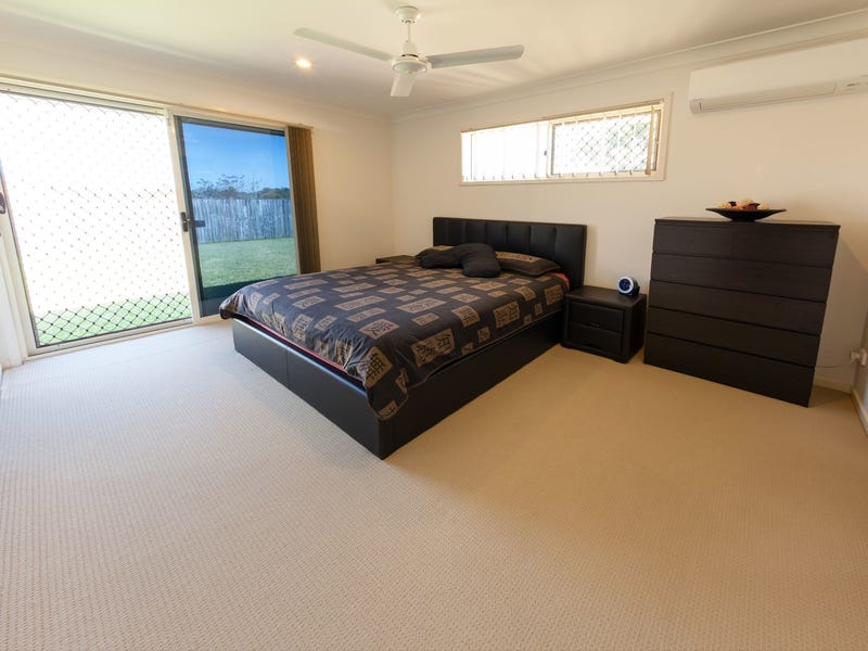 ** UNDER OFFER ** 8