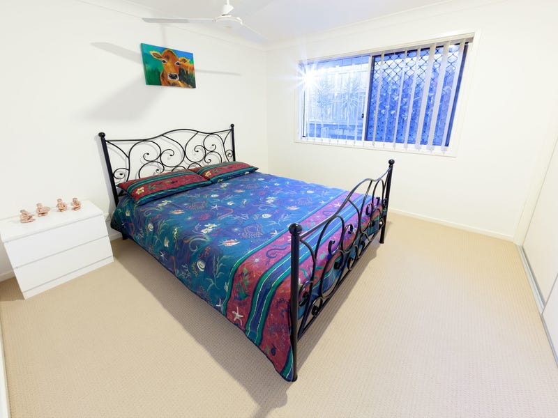 ** UNDER OFFER ** 13