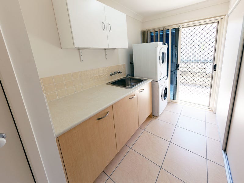 ** UNDER OFFER ** 15