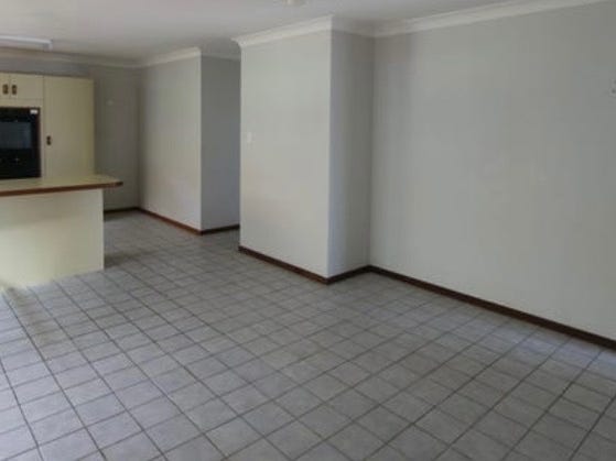 3 bedroom brick home to 7