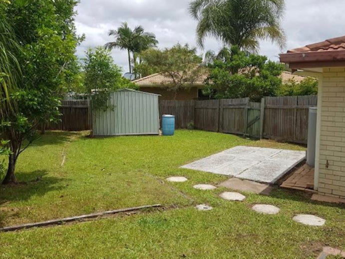 3 bedroom brick home to 18