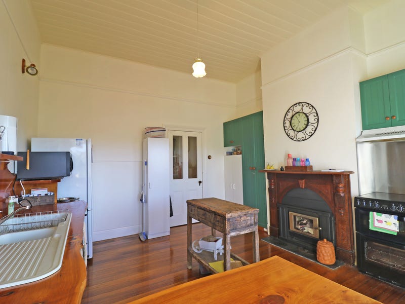 Unique Alexander Terrace Gem 21