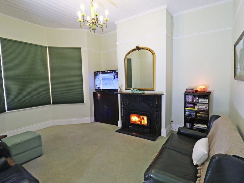 Unique Alexander Terrace Gem 25