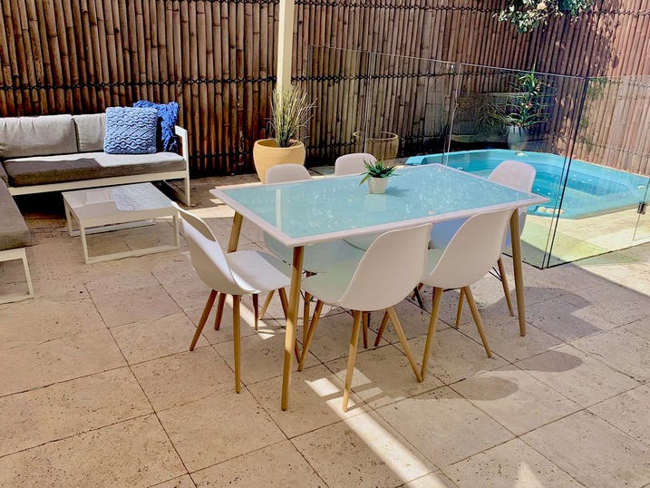 UNDER OFFER 6