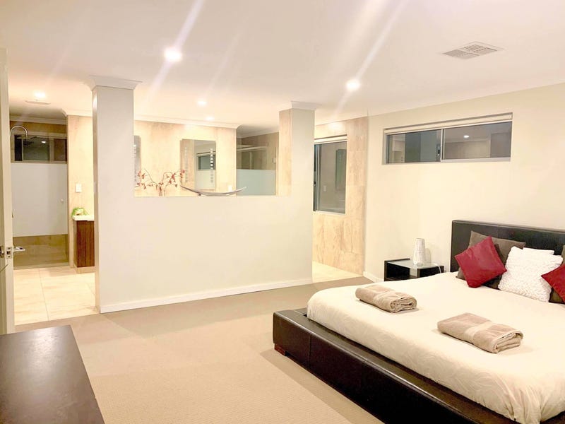 UNDER OFFER 17