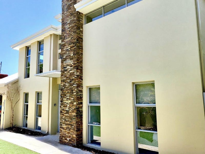 UNDER OFFER 26