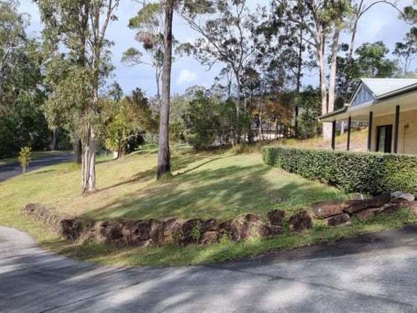 The Ultimate Central Acreage Home 3