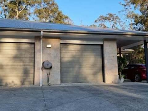 The Ultimate Central Acreage Home 5