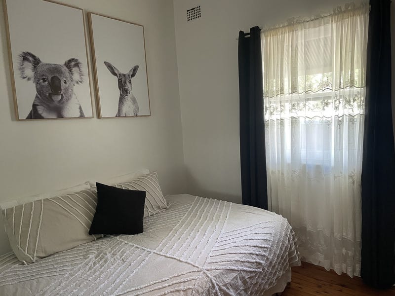 Location + Quiet Street 5