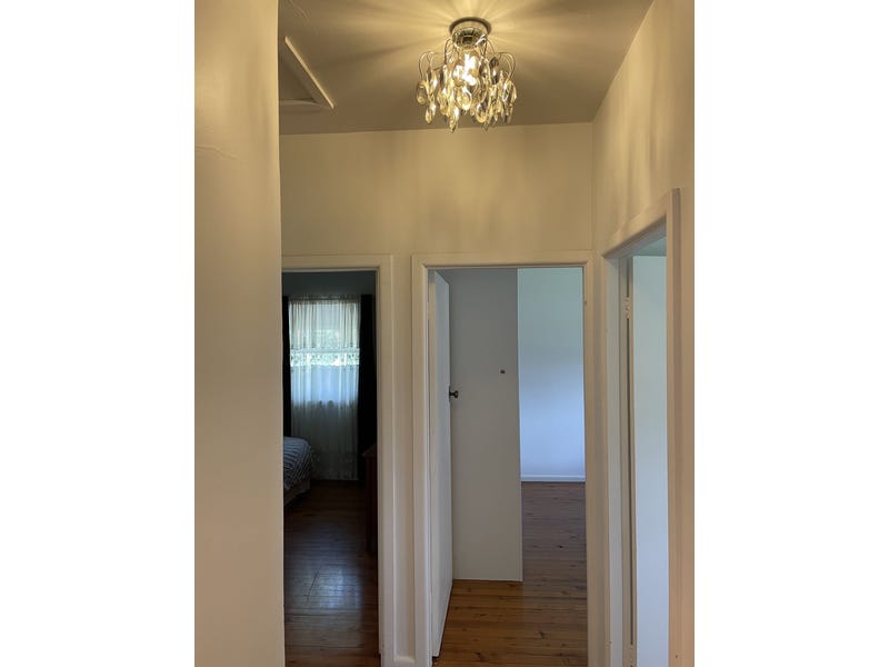 Location + Quiet Street 7