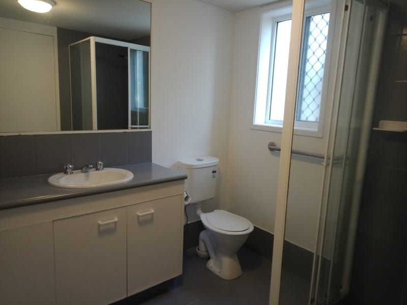 Comfortable home in quiet location 4
