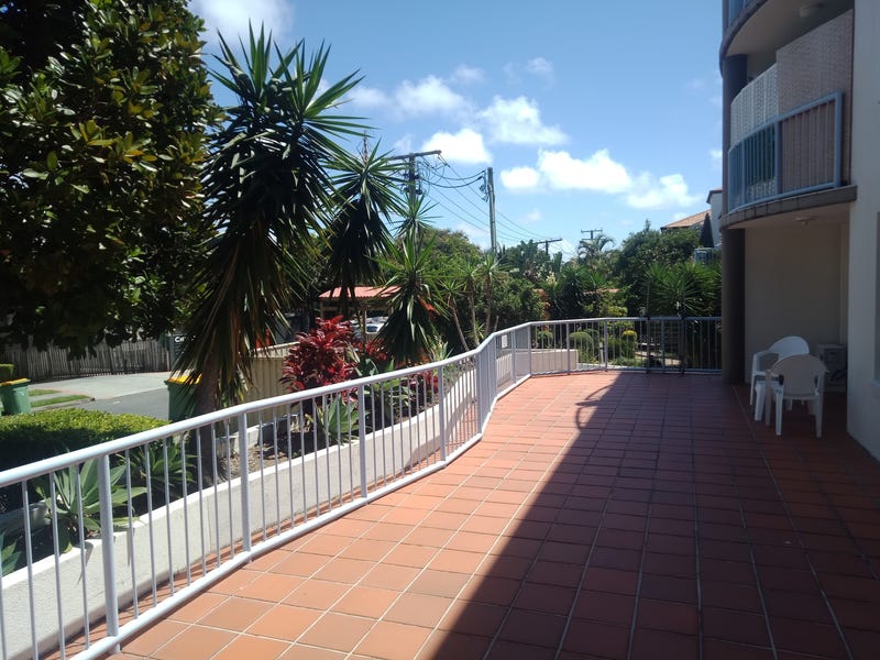 Comfortable home in quiet location 7
