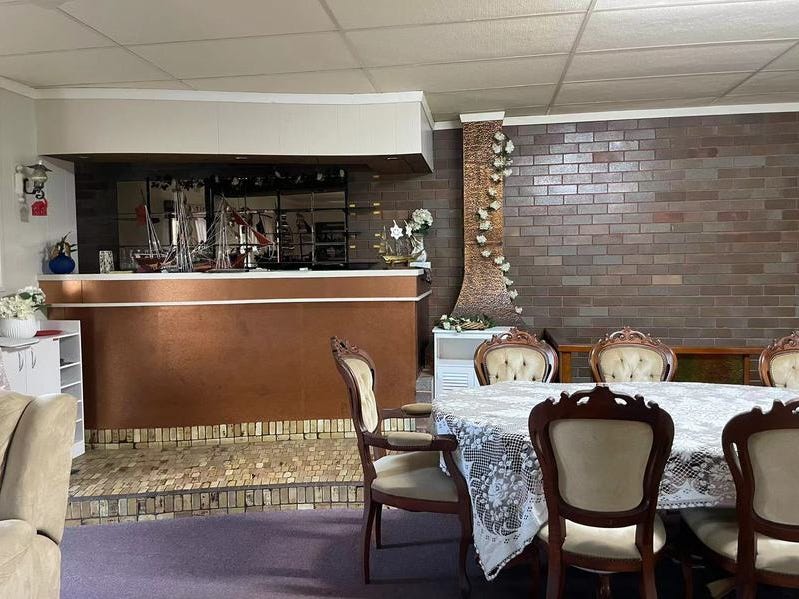 Large Family Home Innisfail 7